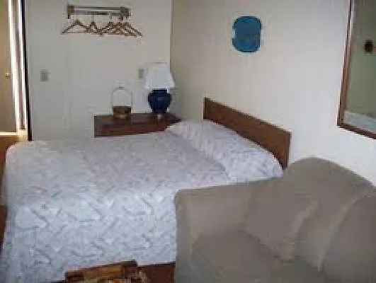 Moby Dick Motel-1